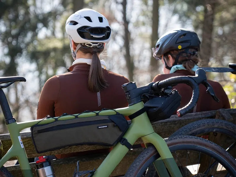 ROCKBROS rider enjoying winter cycling in Australia with windproof cycling gear on a cool morning