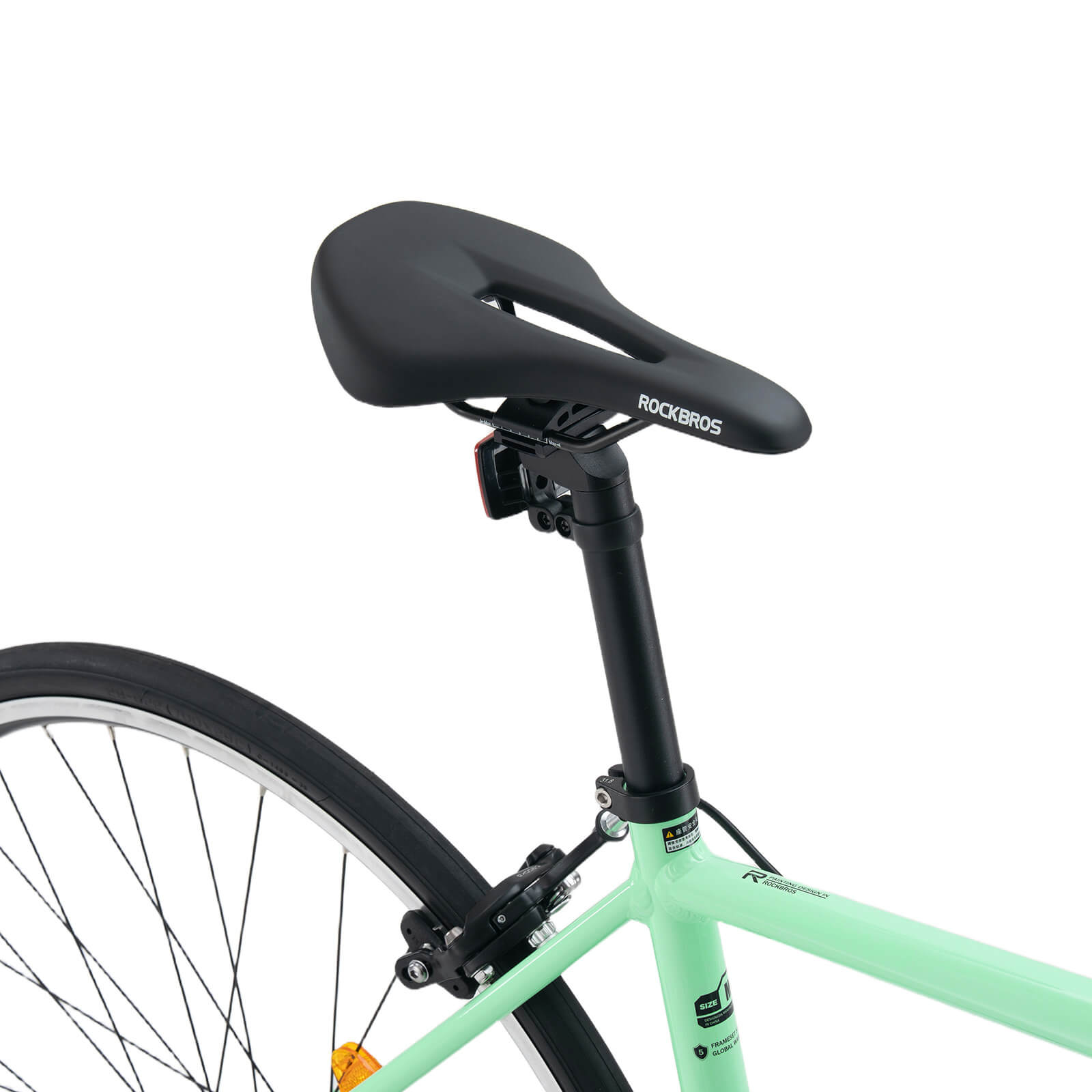 ROCKBROS AERIX aluminium road bike is sleek with endurance geometry.
#color_light green