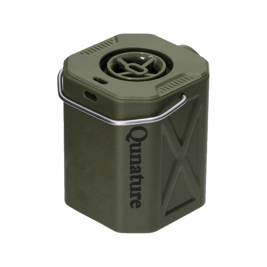 qunature 800mAh mini electric bike pump for fast road bike tire inflation during outdoor cycling.
#color_green