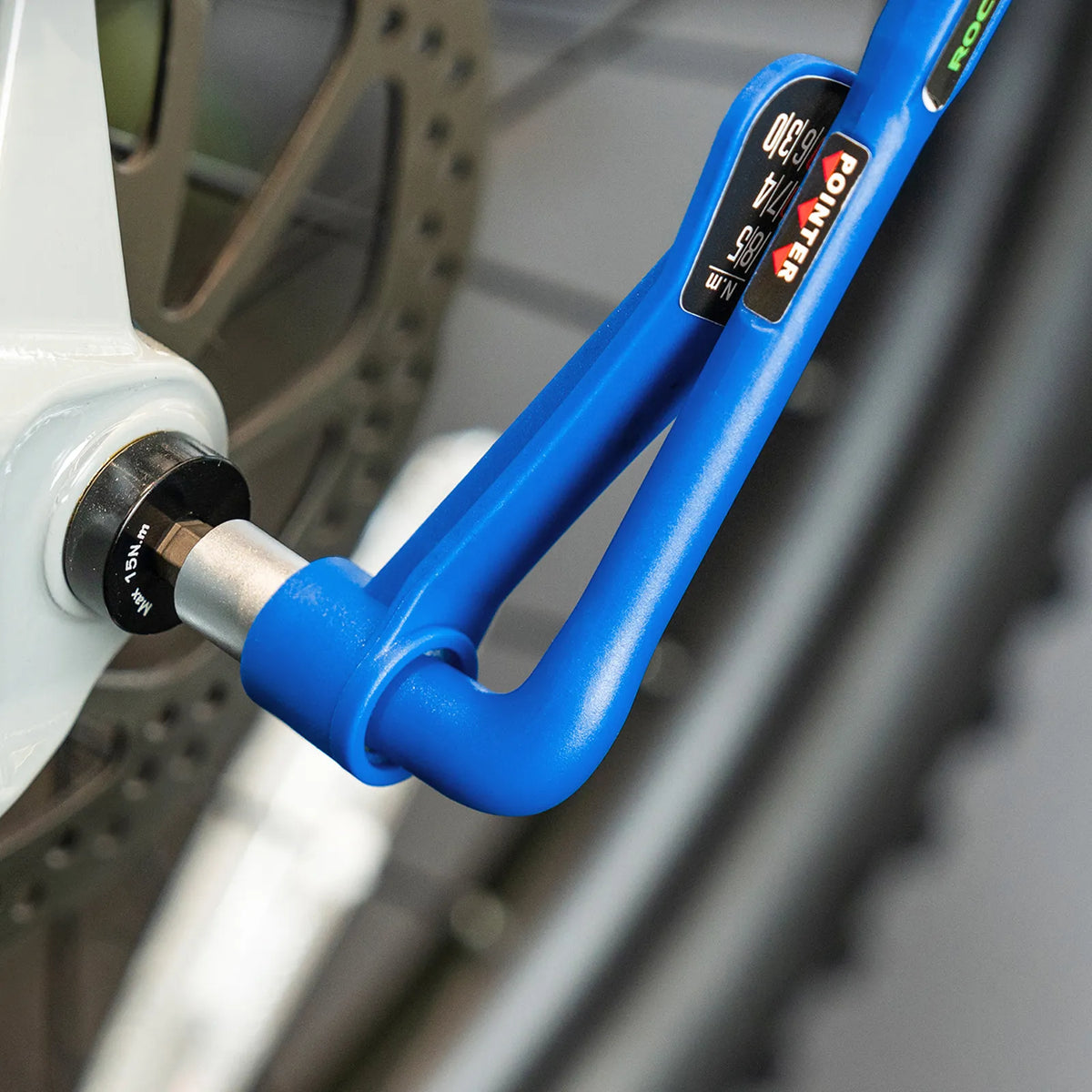 ROCKBROS bicycle torque wrench with adjustable 3–10 N·m range