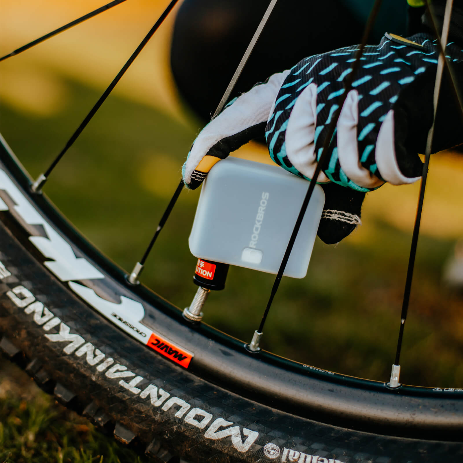 ROCKBROS bike repair tools and cycling maintenance equipment