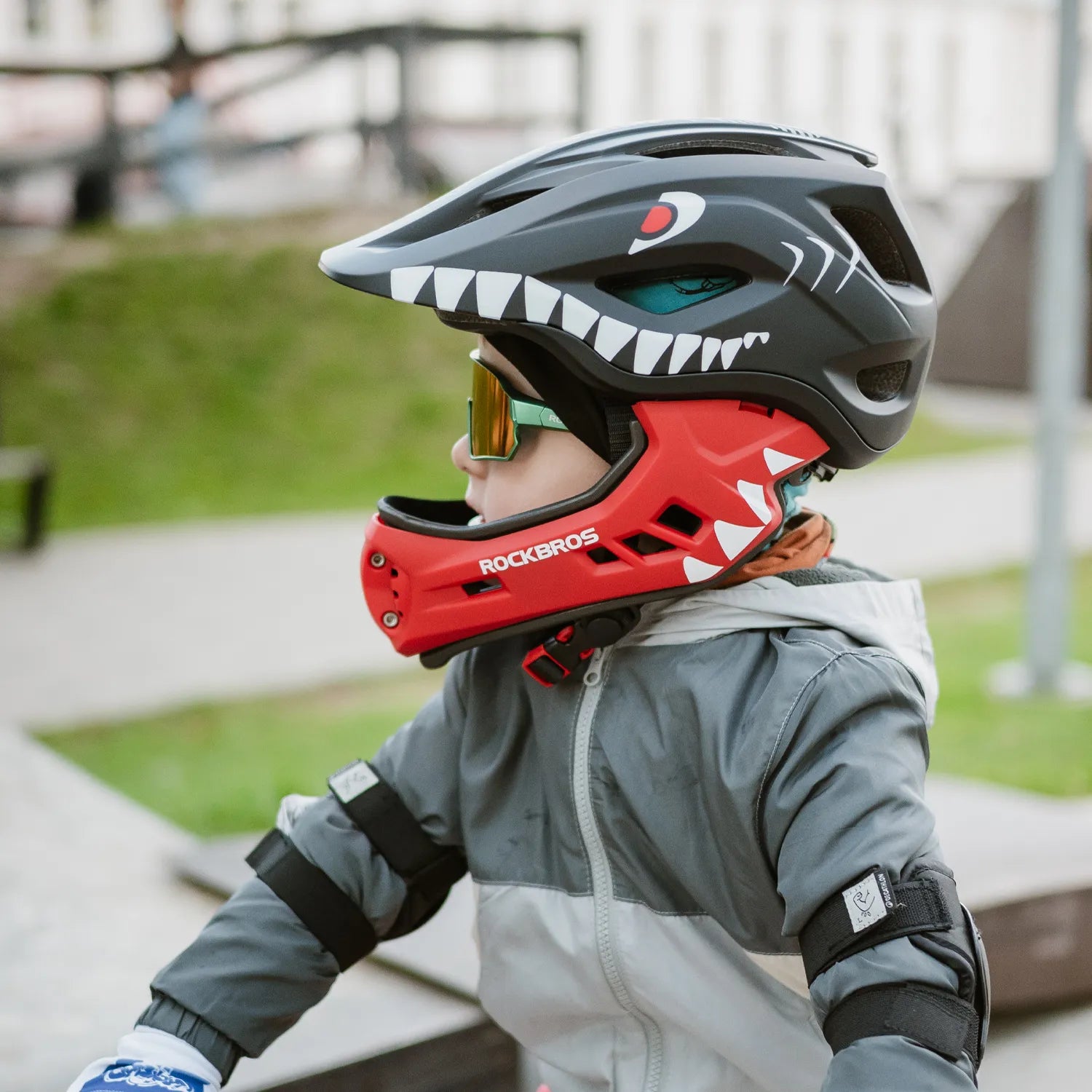 ROCKBROS kids helmet collection for cycling, balance bikes and family rides